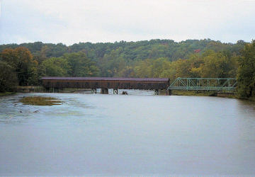 Harpersfield Bridge. Photo by N & C Knapp October, 2005